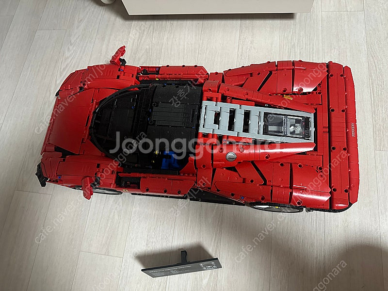 레고 페라리 데이토나 42143--2
