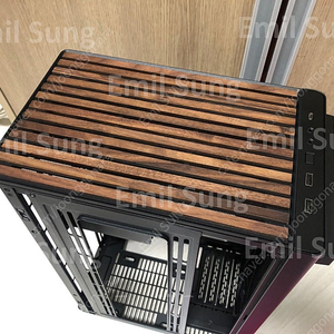 Lian Li A3-M-ATX-Wood (No Box) 단품 PC케이스 팝니다.