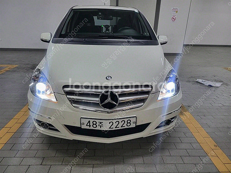 벤츠 B클래스 (MY B) B200 선착순 판매합니다 ...--0