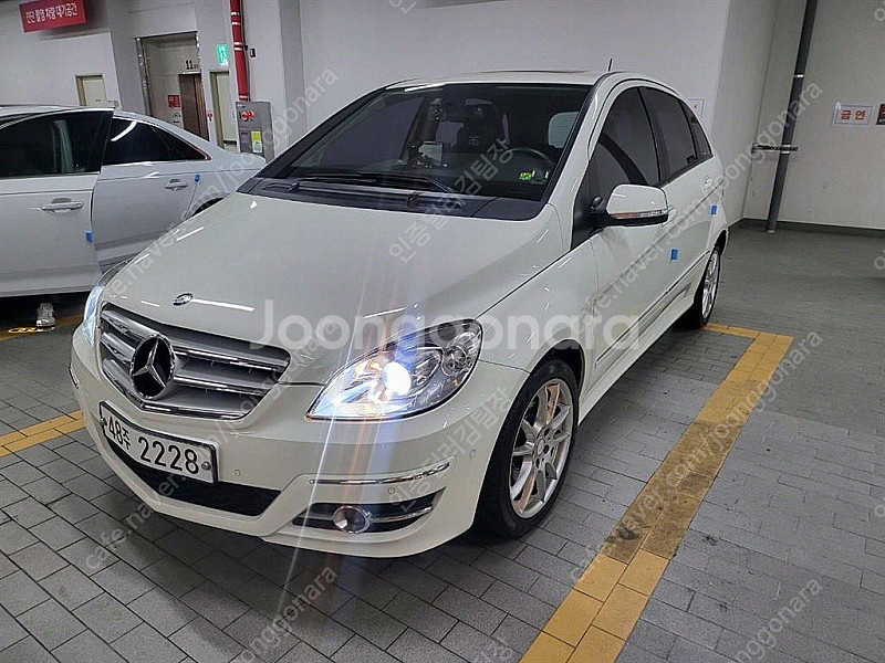 벤츠 B클래스 (MY B) B200 선착순 판매합니다 ...--1
