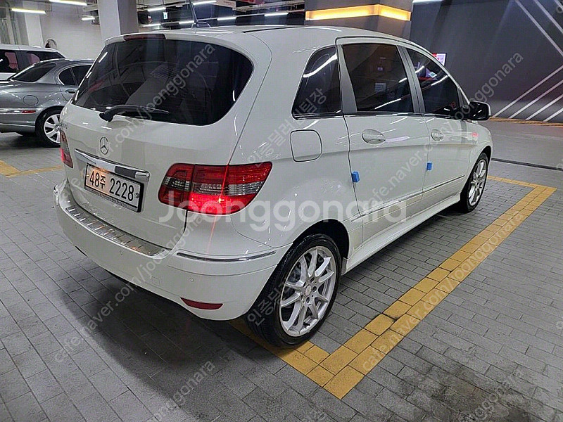 벤츠 B클래스 (MY B) B200 선착순 판매합니다 ...--3