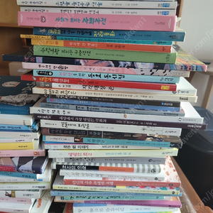 중학교 필독도서 150권 권당 1000원. 일괄 12만원에 팝니다