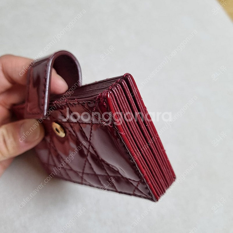디올 아코디언지갑 ₩250,000--8