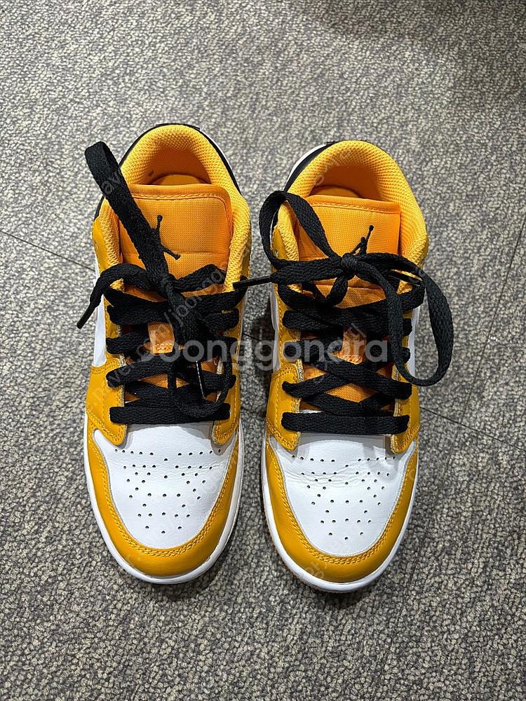 (존예보장 1시간착용) 조던 1 로우 택시 235--4