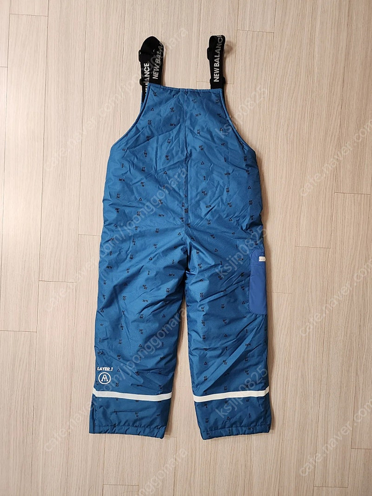 뉴발란스키즈 올인원 패딩 스키복 130--1