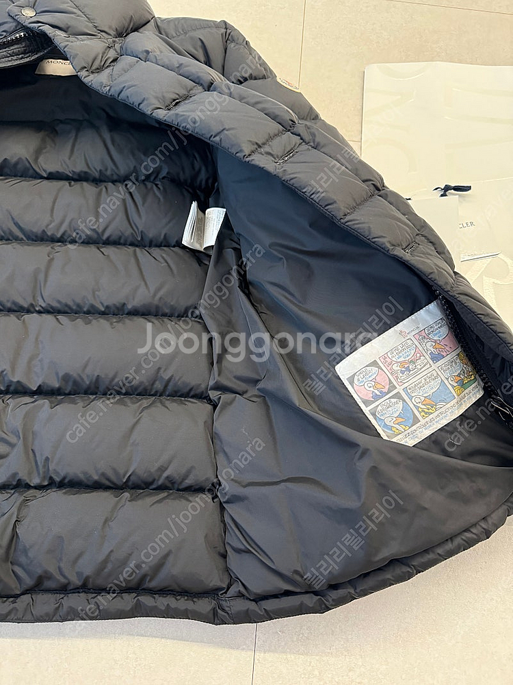 몽클레어 정품 클루니 블랙 4 사이즈 청담 플래그십 구...--8
