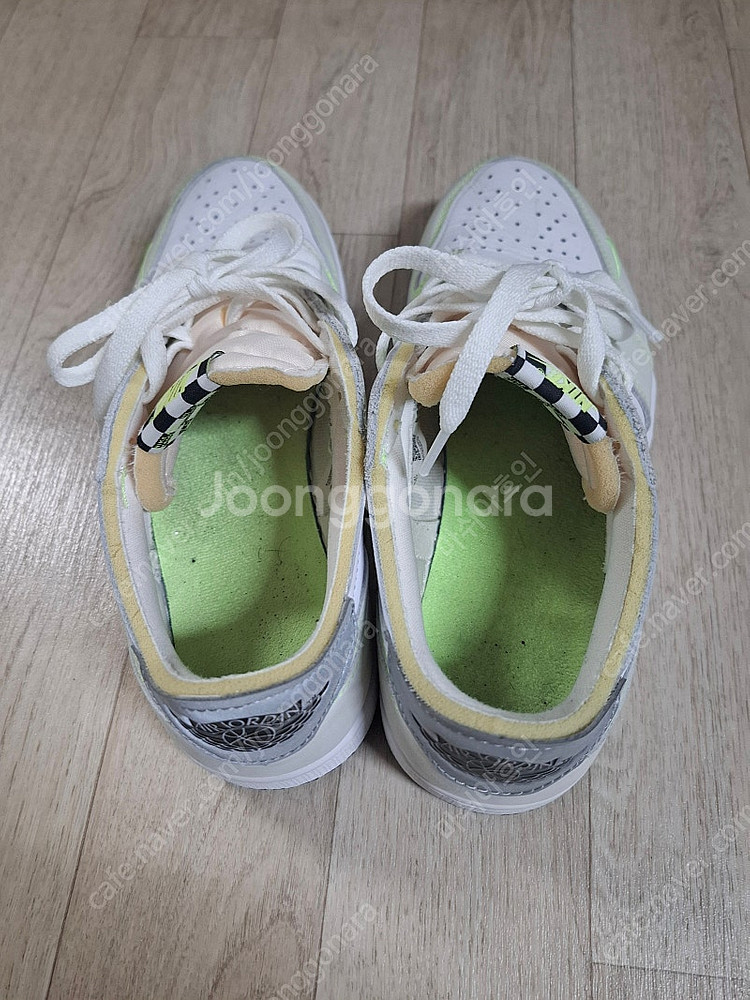 조던1 로우 OG 고스트 그린 265--0