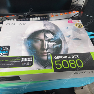 갤럭시 원클릭 OC RTX 5080 화이트 미개봉