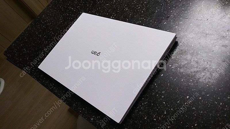 [판매]LG 신형 13세대 i7 화이트 그램/램16G,...--2
