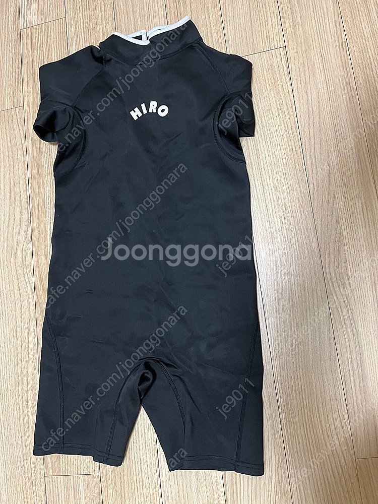 히로 스윔수트--1