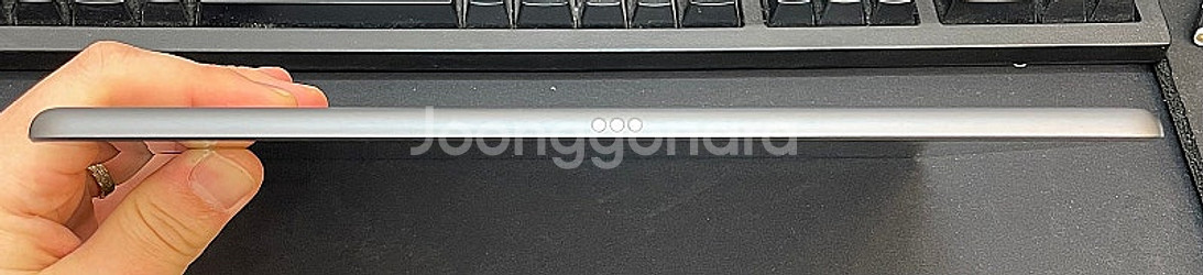 아이패드7세대 WIFI 그레이 32GB 배터리94% 상태좋은 중고22만팝니다.--6