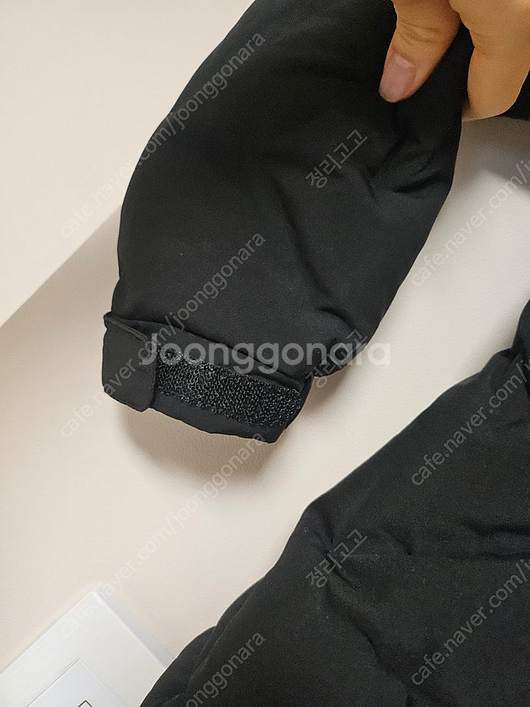 블랙야크 남아 키즈 구스 패딩 140-150 사이즈--2