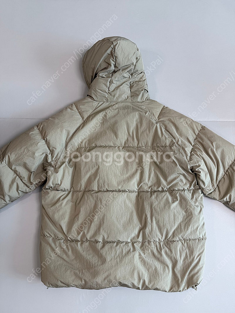 에잇세컨즈 텐씨맛 크링클 후드 패딩(XL) 팝니다--1