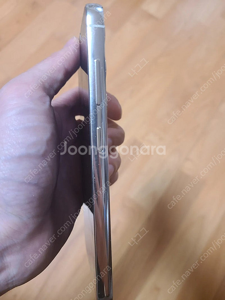 갤럭시 s23 512 크림 팝니다 개인--3