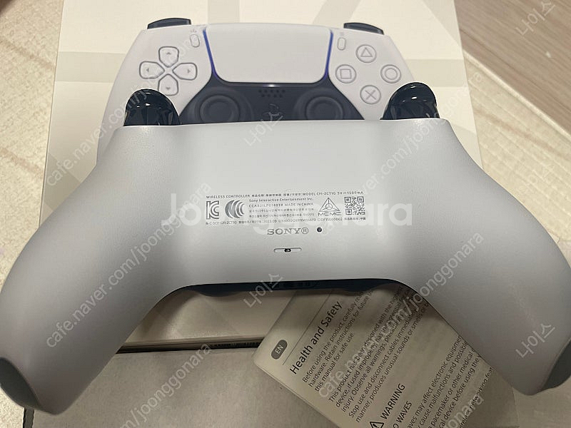 ps5 듀얼센스 박스셋 판매합니다--3