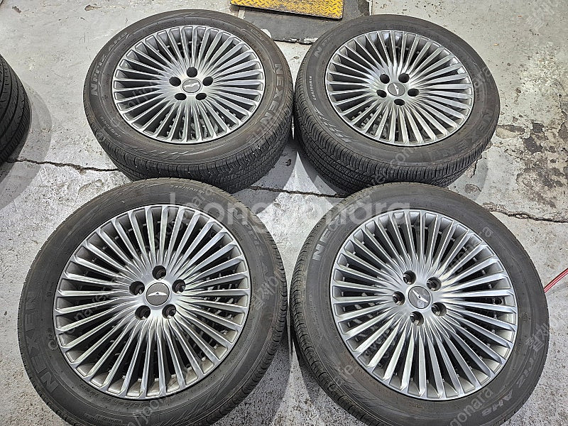 (판매)제네시스 g90 18인치 무기스 휠타이어 70만...--0