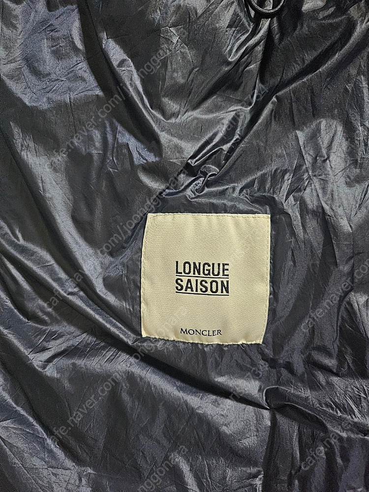 [가격인하] 정품 몽클레어 남성 패딩(롯데 에비뉴엘에서 구매) 이미지