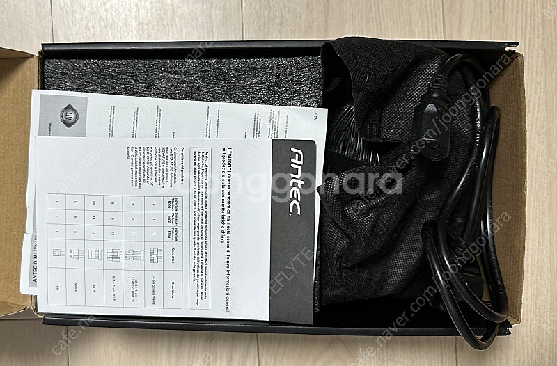 Antec SIGNATURE 1000W TITANIUM 안텍 시그니쳐 티타늄--0