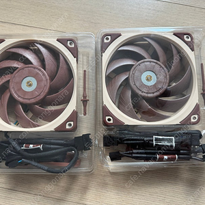 녹투아 Noctua NF-A12x25 PWM 2개