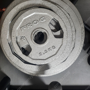 플러그피트니스 주물원판 175kg 팝니다.