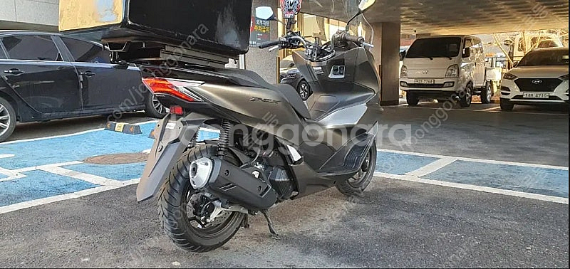 24년식 pcx125abs 블랙 색상 판매 합니다--2