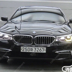 [BMW]5시리즈 (G30) 530e 럭셔리 ★중고차★중고차매입★전액할부★저신용자★신불자★소액할부★현금★카드 전부 가능합니다!