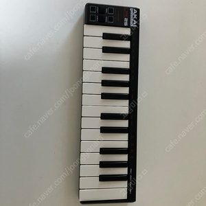 akai lpk25