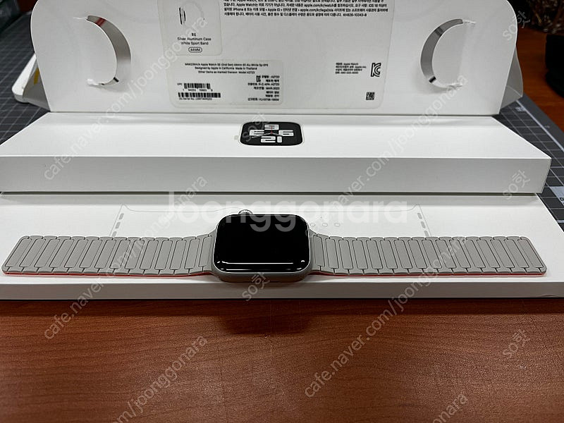 애플워치 se2 44mm gps 실버 배터리96%--0