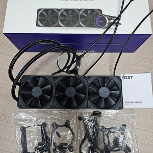 NZXT KRAKEN x72 수냉쿨러(풀박스) 팔아요.