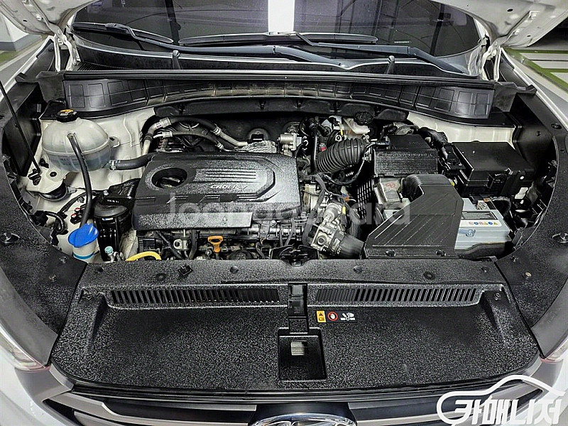 [현대]올뉴투싼 디젤 1.7 2WD 모던 (5인승 /0...--2