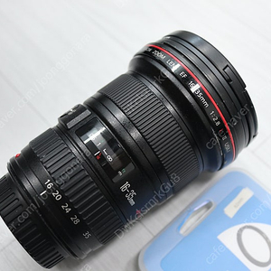 캐논 16-35ll F2.8 , 24-70 F2.8 (구계륵), 135mm F2.0 (큰사무엘) , 50.4,탐론 28-75 ,캐논 100mm F2.8 MACRO 백마 ,24-70