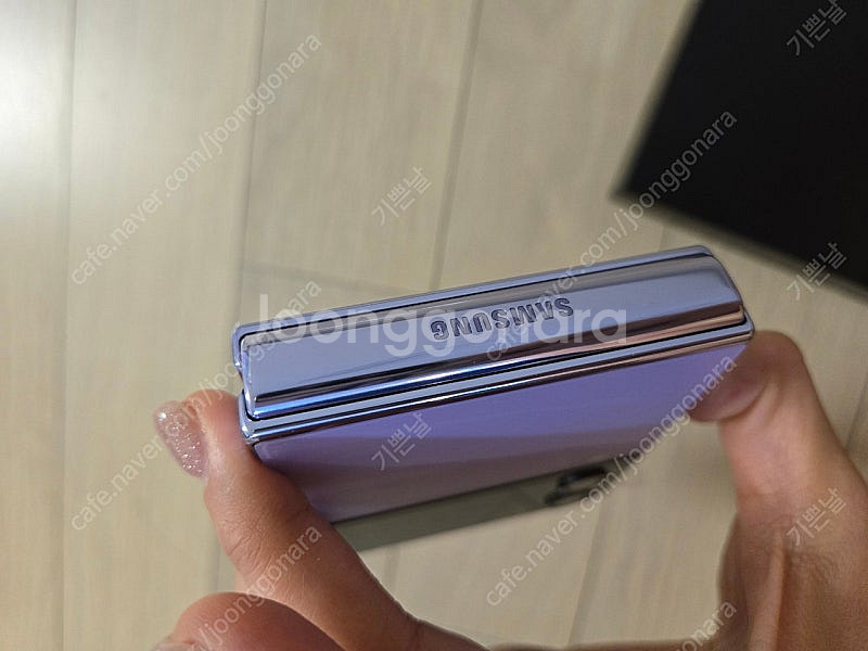 갤럭시플립4 512 자급제--1