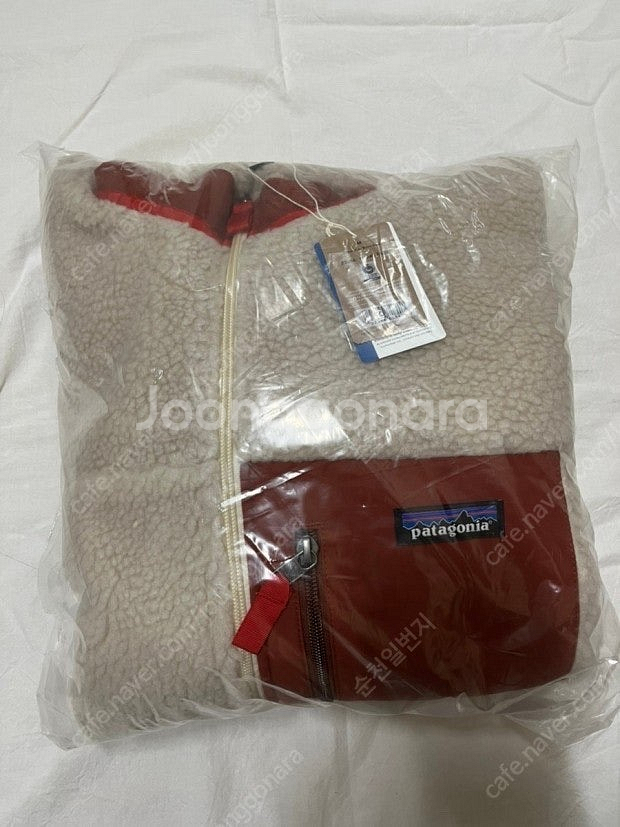 파타고니아 우먼 클래식 래트로 플리스 레드 M--0