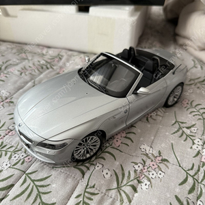 1:18 교쇼 bmw e89 z4 다이캐스트