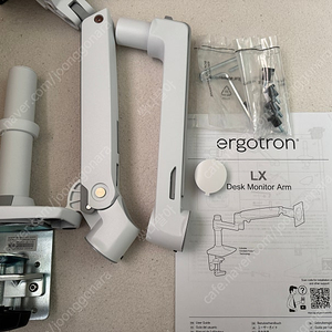 Ergtron LX 데스크 모니터암 팝니다