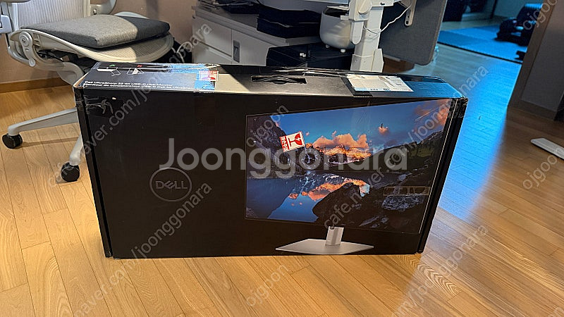 델(dell) 모니터 32인치(3223QE) 팝니다.--0