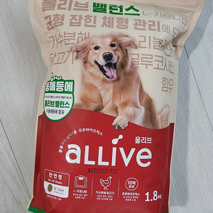 올리브 밸런스 사료 1.8kg+장난감