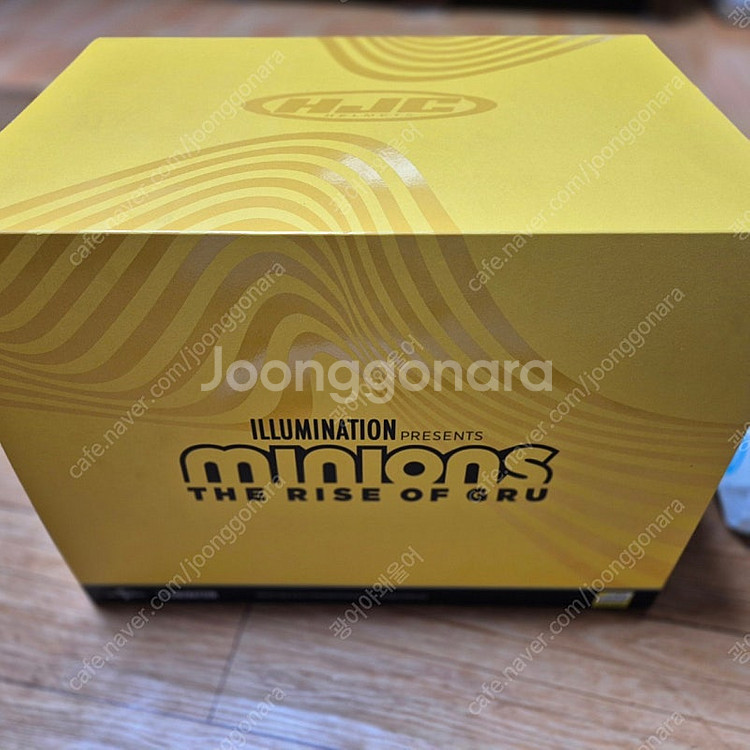 홍진 미니언즈 xl 풀페이스헬멧 팝니다--7