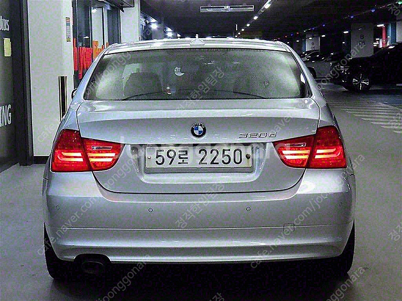 BMW 3시리즈 (E90) 320d 세단 중고차 판매합...--4