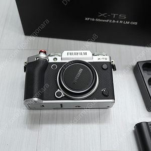 후지 X-T5 (실버) 보증 25년12월20일 , 16-55 , 50-140 ,23mm F2.8 R WR (실버) ,50mm F2 R WR (실버), PRO XF 27mm F1.2