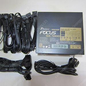 시소닉 FOCUS GOLD GX-1000 (SSR-1000FX) 풀모듈러 (AS 2030년 2월)