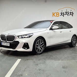 BMW 5시리즈 (G60) 523d 중고차 판매합니다 ★전액할부★저신용★