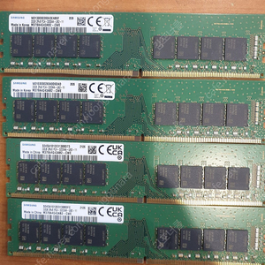 삼성 32g ddr4 3200aa 메모리 총4장 128g 팝니다