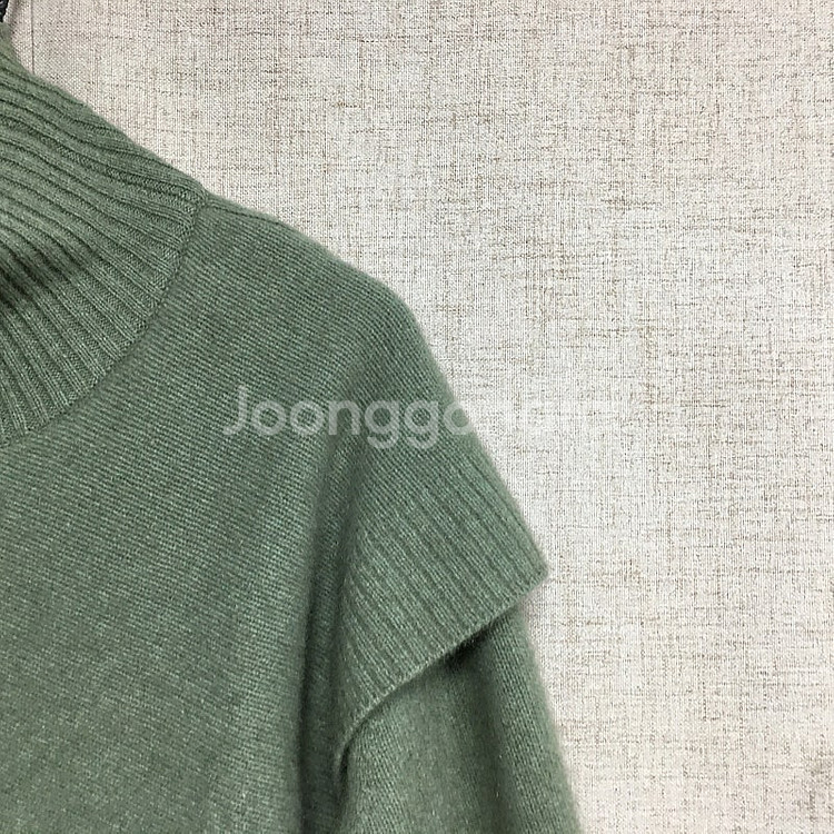 랑방 터틀넥 언발 울 니트 90--2