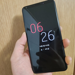 LG V30플러스 128GB 블랙 팝니다