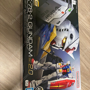 RG 퍼스트 건담 2.0 판매합니다.