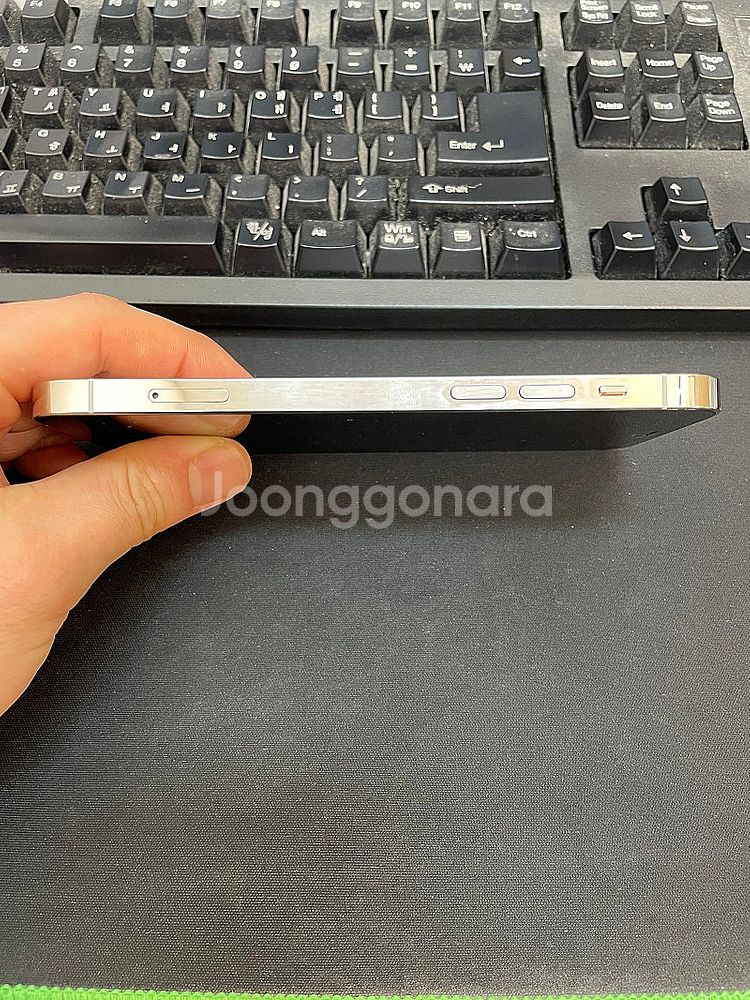 아이폰12프로 실버 128GB 상태좋은 중고41만팝니다...--6