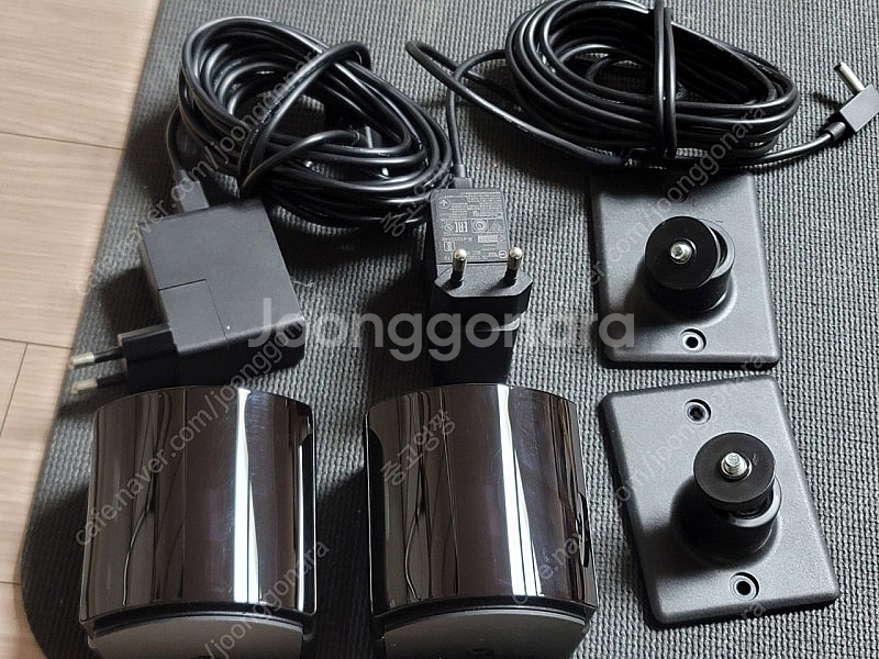 베이스 스테이션 2.0--0