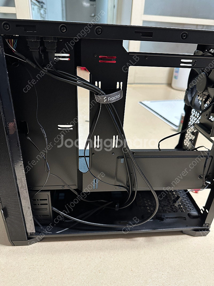 Fractal Design Pop Mini Silent...--5