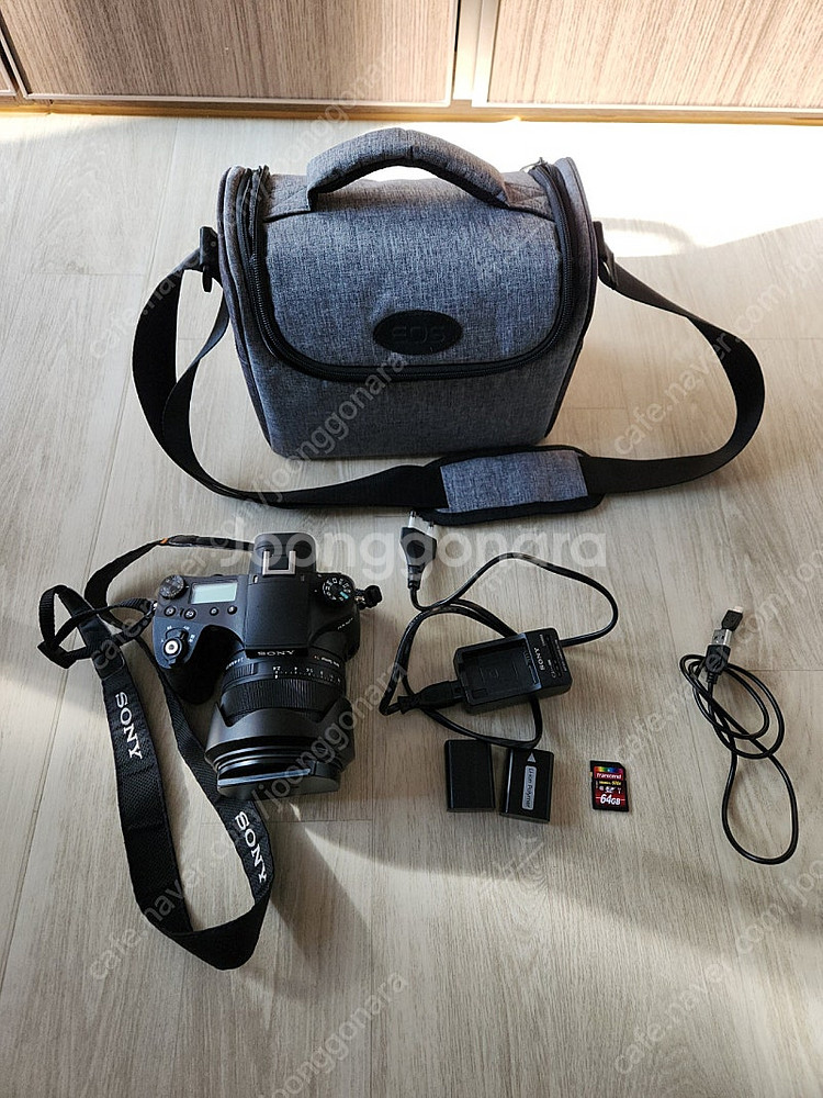 소니 RX10M4--0